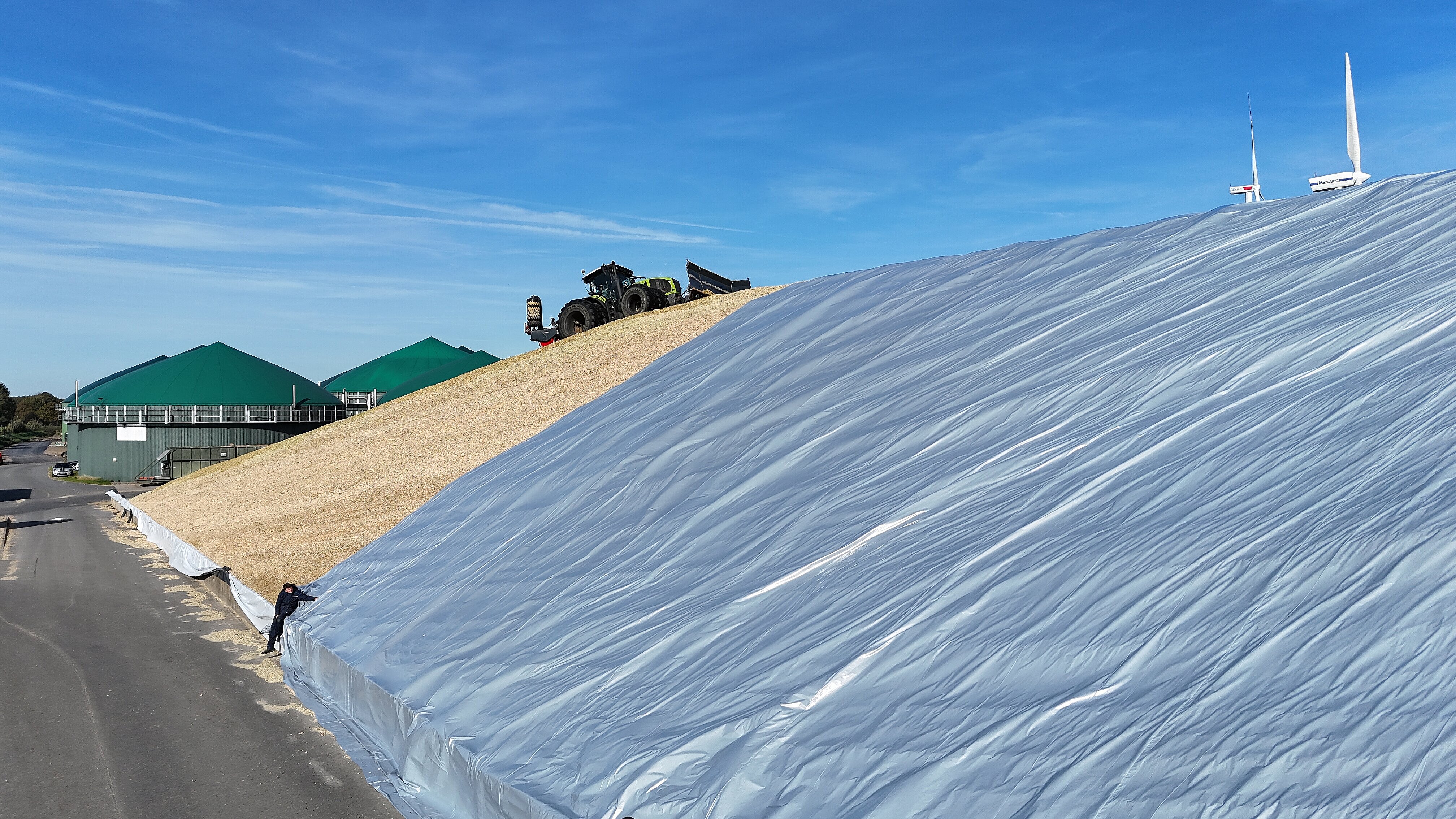 Silo zudecken mit V12 Silver Cover